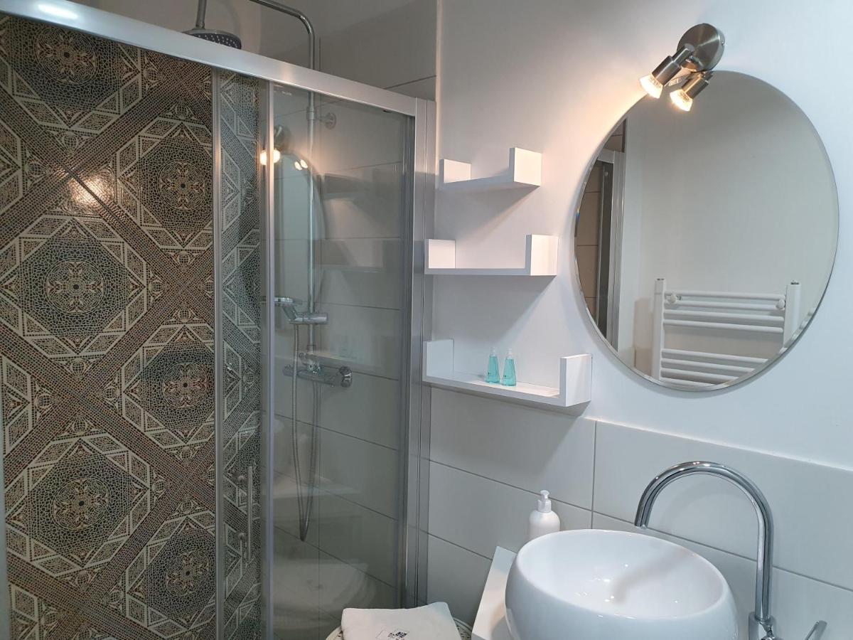 Charming Apartment Mila In Privat House With Free Parking Любляна Экстерьер фото