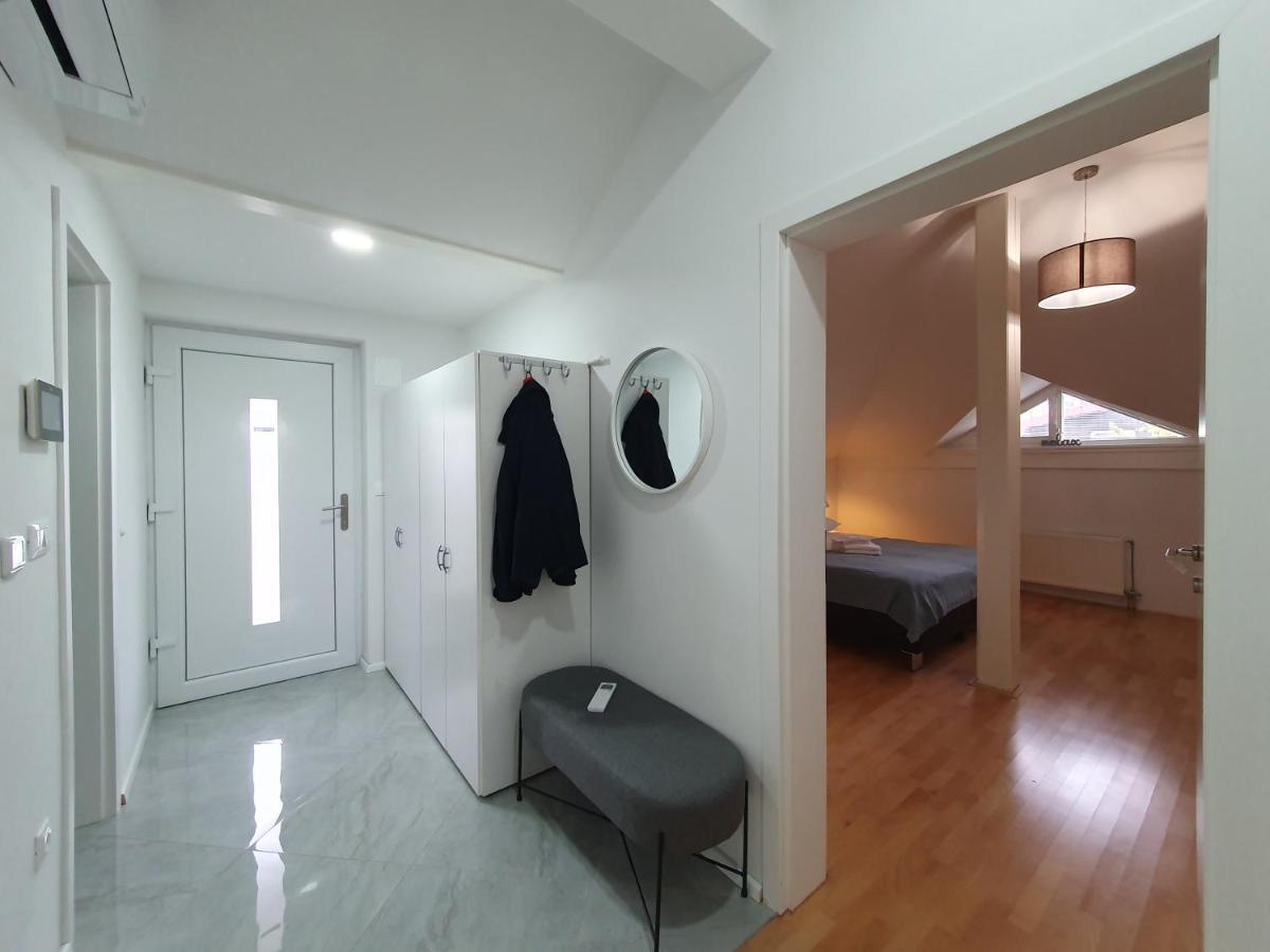 Charming Apartment Mila In Privat House With Free Parking Любляна Экстерьер фото